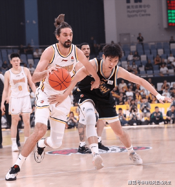 山西队客场胜浙江，冲击季后赛资格
