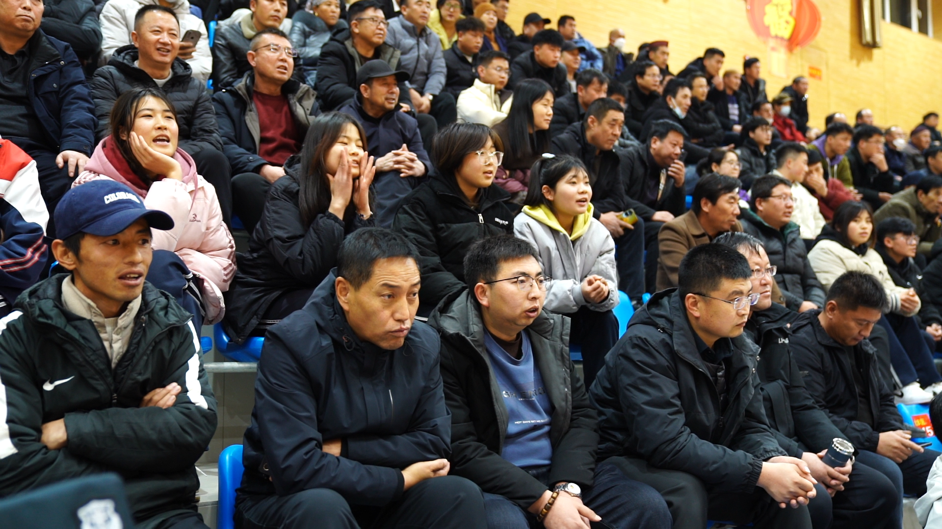 华体会app在线下载-球迷热情高涨，体育精神得到传承